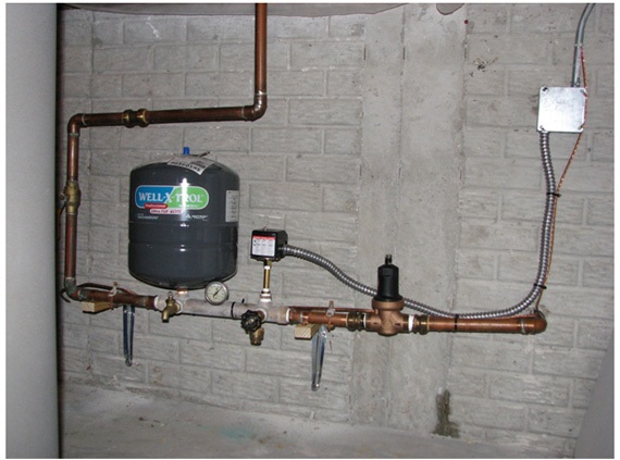 Автоматика Grundfos Cu301 в системе водоснабжения